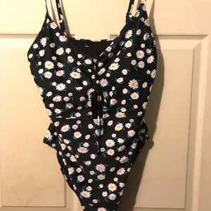Forever 21 2x one piece swim